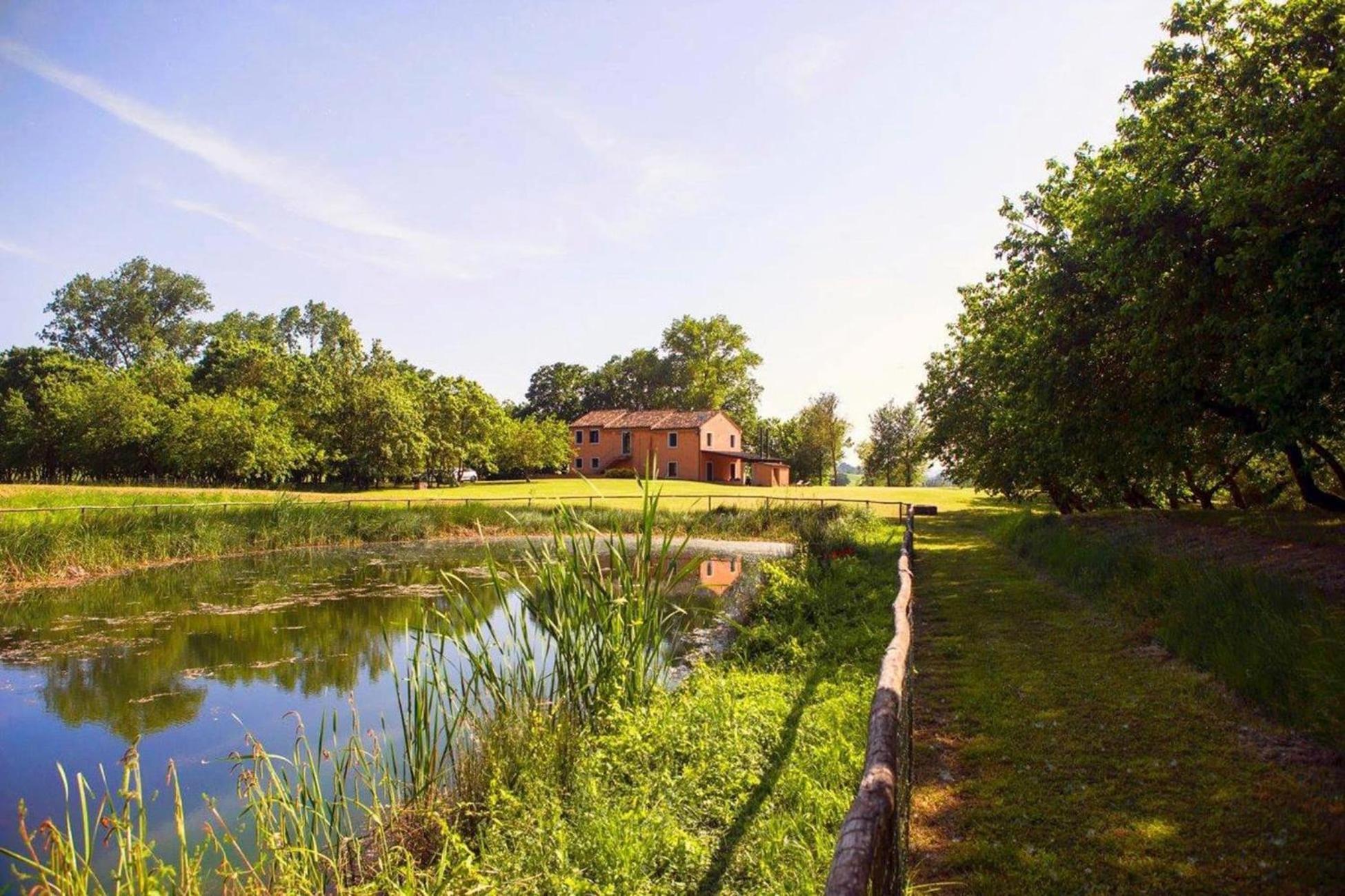 Agriturismo La Sorgente Camerano Exterior photo